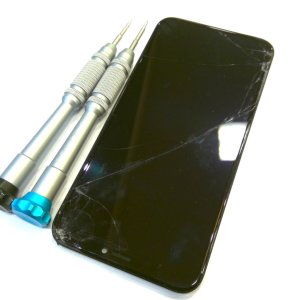 iPhoneXS フロントパネル交換