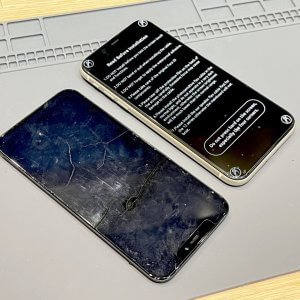 iPhone11 液晶交換