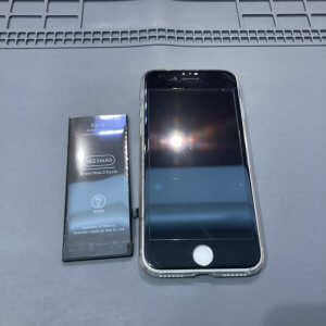 iPhone8 バッテリー交換