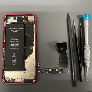 iPhoneSE2 コネクタ修理 即日修理