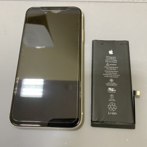 iPhone11　バッテリー交換