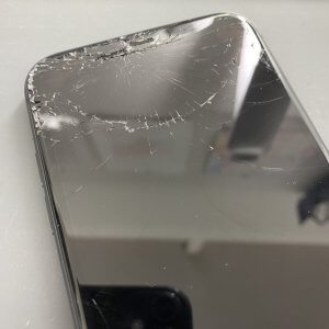 iPhone11 液晶交換