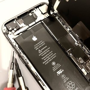 iPhone8 バッテリー交換