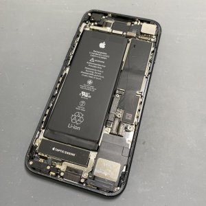 iPhoneSE2 バッテリー交換