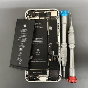 iPhoneSE2 バッテリー交換