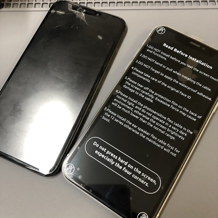 iPhoneXR パネル交換