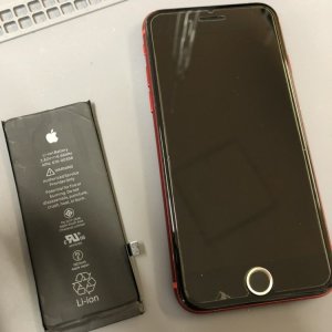 iPhone8 バッテリー交換