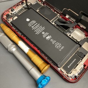 iPhoneSE2 バッテリー交換修理 即日