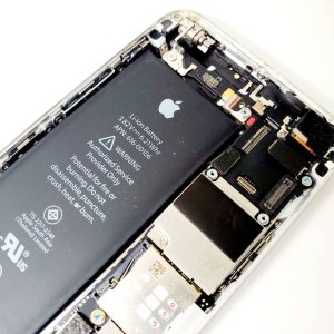 iPhoneSE 水没修理