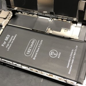 iPhoneSE2 バッテリー交換