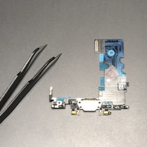 iPhoneSE2 ライトニング交換