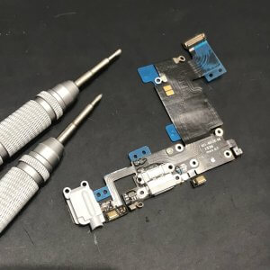 iPhone6SPlus ライトニング交換