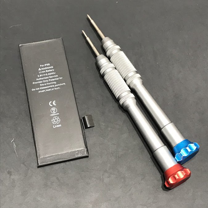 iPhone5S バッテリー交換