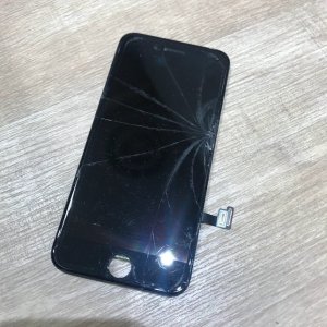 iPhoneSE2 フロントパネル交換