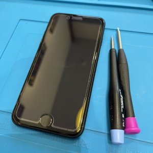 iPhoneSE3 液晶交換