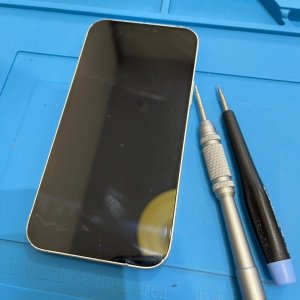 iPhone12 液晶交換