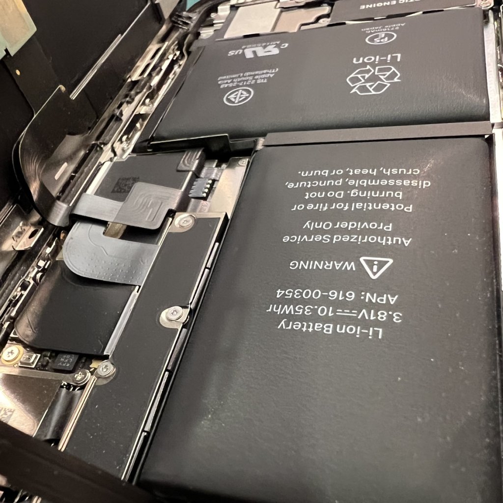iPhoneX バッテリー交換 膨張