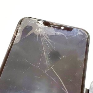 iPhoneXS 落下画面大破 液晶交換