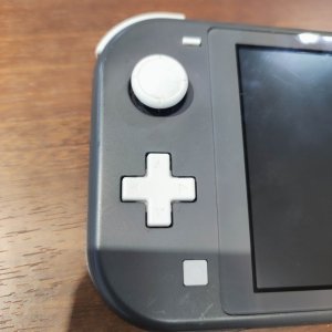 Nintendo Switch Lite ニンテンドースイッチライト スティック修理
