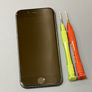 iPhone8 バッテリー交換