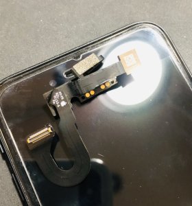 iPhone8 近接センサー交換
