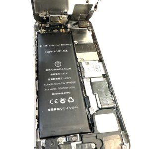 iPhoneSE 第1世代　バッテリー交換