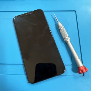 iPhoneXS 液晶交換