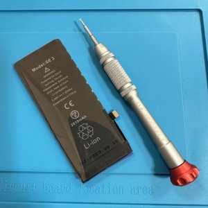 iPhoneSE3 バッテリー交換