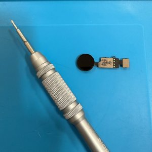 iPhone8 ホームボタン交換