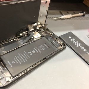 iPhoneXR バッテリー交換