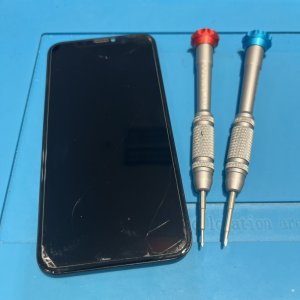 iPhone11Pro 液晶交換