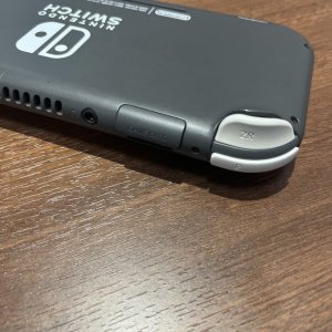 Nintendo Switch Lite ニンテンドースイッチライト ゲームカードスロット修理