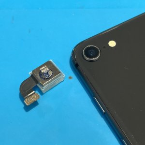 iPhoneSE2 アウトカメラ交換