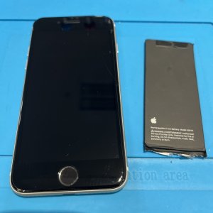 iPhoneSE3 バッテリー交換