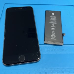 iPhone8 バッテリー交換