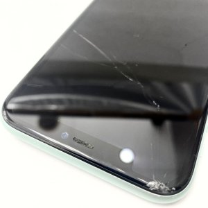 iPhone11 フロントパネル交換