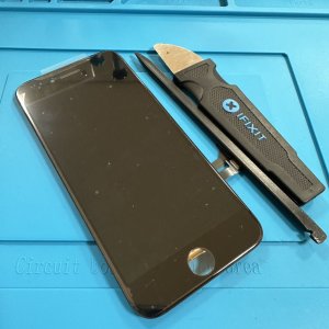 iPhoneSE2 パネル交換