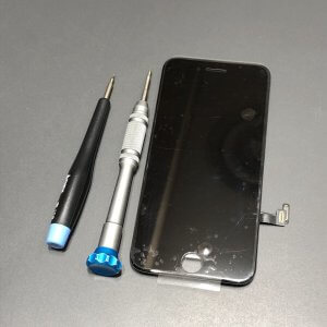 iPhoneSE3 液晶交換