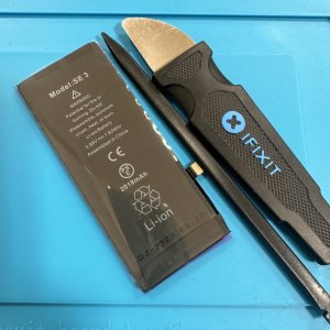 iPhoneSE3 バッテリー交換