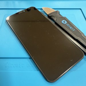 iPhoneXS パネル交換