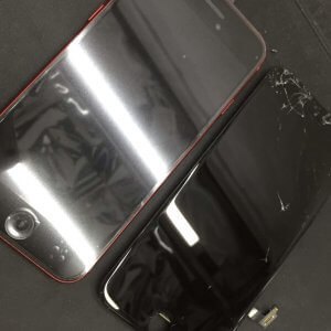 iPhoneSE2 フロントパネル交換