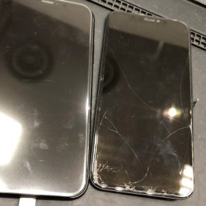 iPhone11 フロントパネル交換