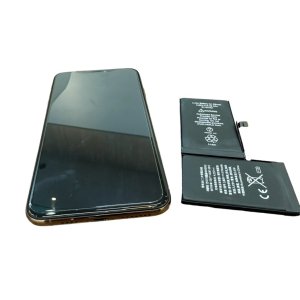 iPhoneXS max バッテリー交換