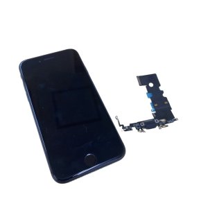 iPhone8 ライトニング交換