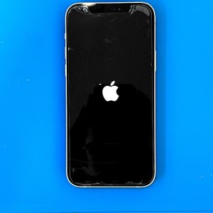 iPhone12 基板修理