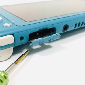 NintendoSwitchLite ゲームカードスロット交換修理