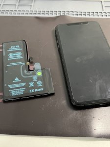 iPhoneXS バッテリー交換
