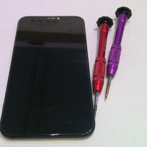 iPhoneXR フロントパネル交換