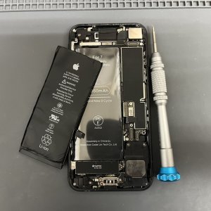 iPhone7 バッテリー交換