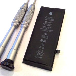 iPhone8 バッテリー交換